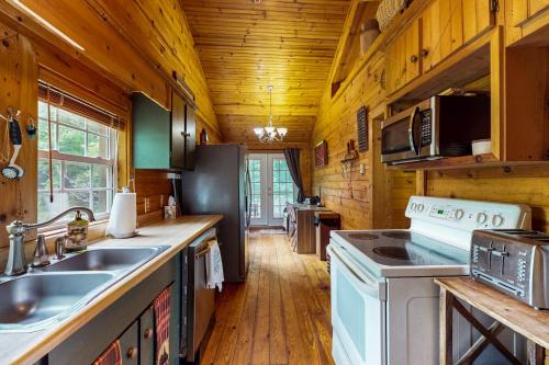 Rustic Getaway, Topton (Foto 9)