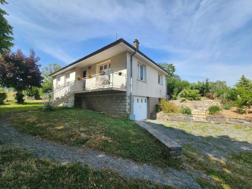 La maison des étoiles (La maison des etoiles) in Chaze-Henry