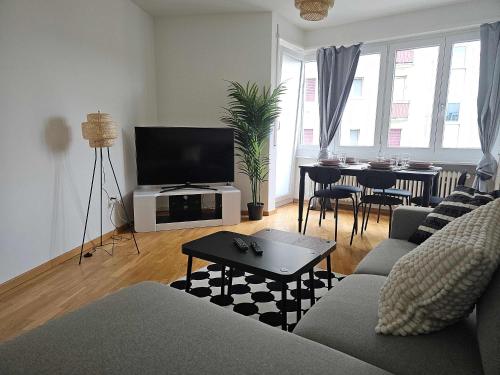 Downtown Dream 3 5BR with Balcony and Style BA21, Zúrich (foto 2)