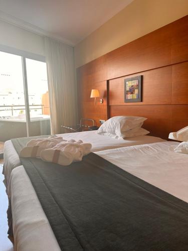 Suite with Spa Bath image 4