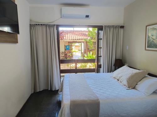 1 double bed, 1 twin bed