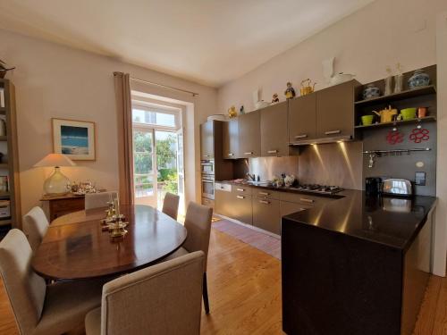 ห้องครัว, Alcácer river front quality apartment (Alcacer river front quality apartment) in อัลเคเซอ โด ซาล