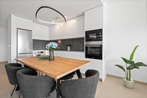 ห้องครัว, Ultimate Rentals - Modern Comfort and Views in Oceana Gardens, Estepona in กันเชลาดา