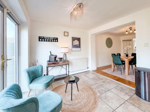Perfect house for Golf trip, Walks and Family Stays near Sand Moor Golf Club