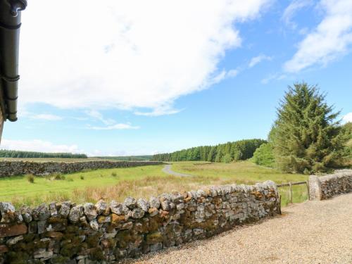 Gallow Law Cottage - image 8