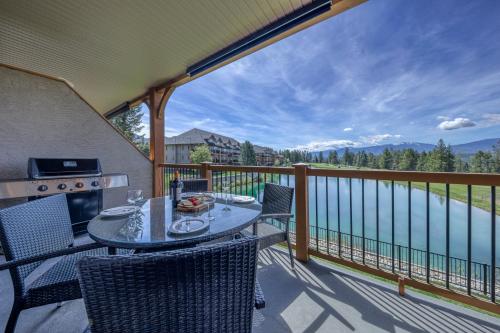 ทัศนียภาพ, Bighorn Meadows Resort in เรเดียมฮอตสปริง (บริติชโคลัมเบีย)