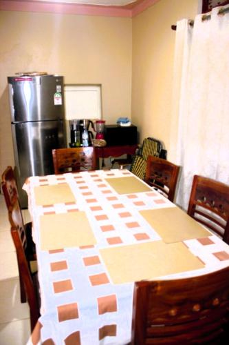 Ravintola, Ore-home stay in Soroti