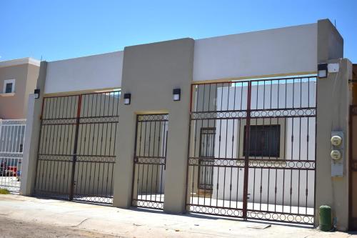 House equipped with two bedrooms