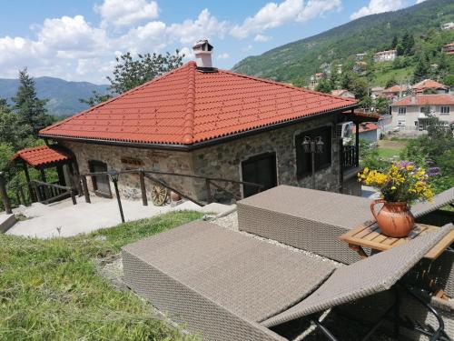 Каменната къща in Laki