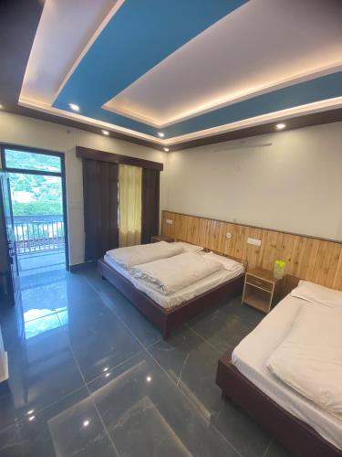 Hotel Kailash in หรศิล