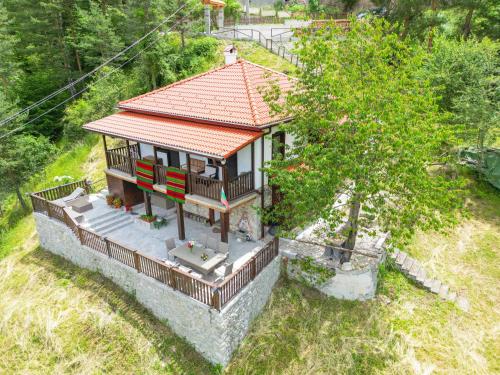 Каменната къща in Laki