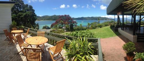 Létesítmények, Tipi and Bobs Waterfront Lodge in Great Barrier Island