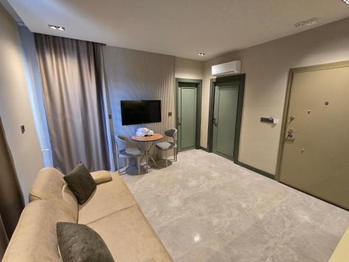 Meyde PLUS Suite