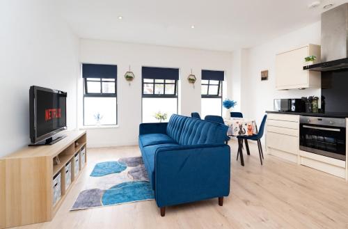 Central Southampton Flat - image 2