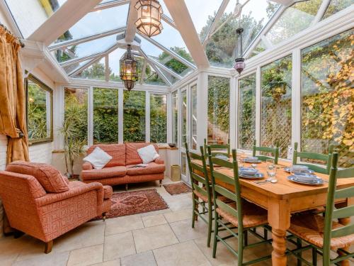 Facilities, 3 bed in Sandown 85985 in Lake North