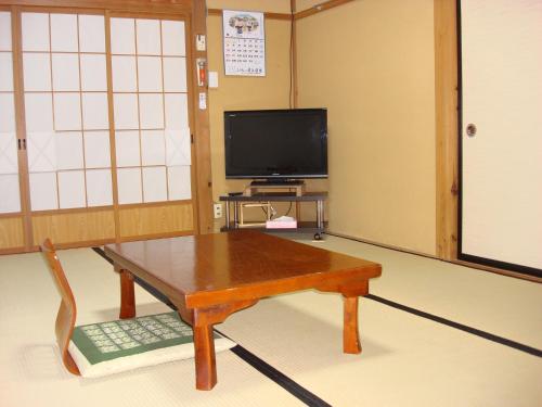 Shukubo Kanbayashi Katsukane Shukubo Kanbayashi Katsukane is a popular choice amongst travelers in Yamagata, whether exploring or just passing through. The hotel has everything you need for a comfortable stay. Service-minded staf