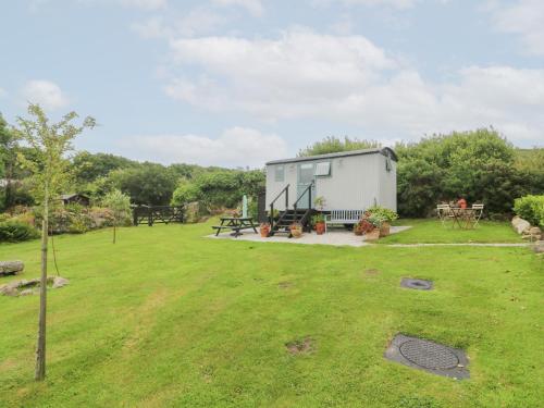 A szálláshely kívülről, Teg in Helston
