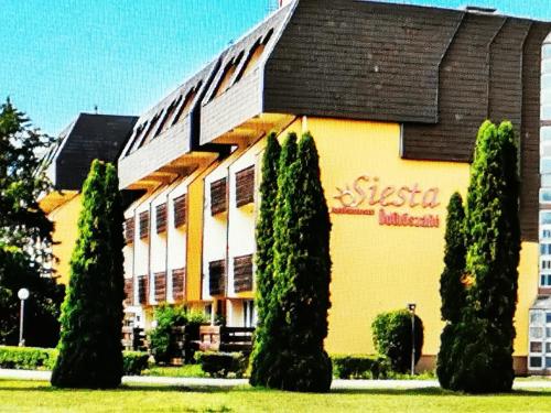 Retai Edit Szieszta in Hajduszoboszlo
