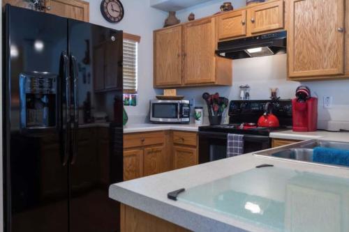 Sunset views from your North Phoenix condo in Tramonto
