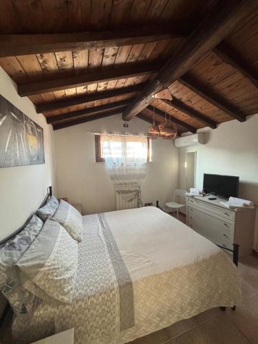 Aryhouse, Terni