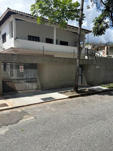 Exterior view, Casa La Floresta in Business District