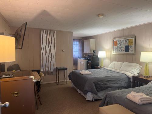 West Wind Motel - main image