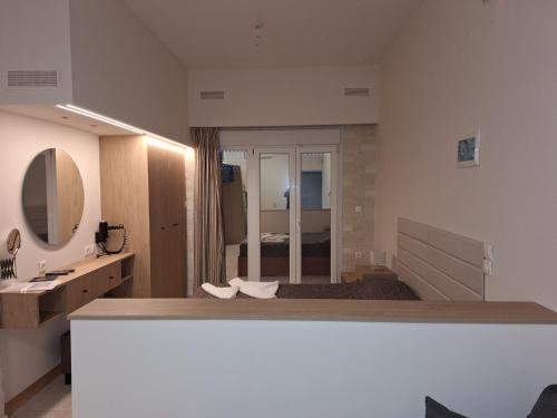 Létesítmények, Irida Studios in Agios Nikolaos