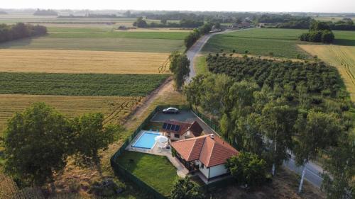 A szálláshely kívülről, Kuća Pod Brezama (Kuca Pod Brezama) in Majur