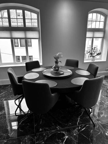 Faciliteiten, Elegant Three-Bedroom Apartment with Stunning Sea Views - Limited availability - Secure your booking in Alesund
