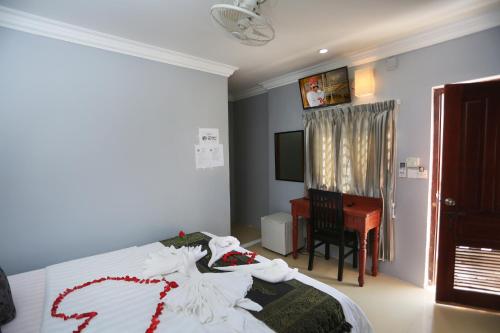 Cheng Lay Guesthouse Room Type - Twin Room with Private Bathroom