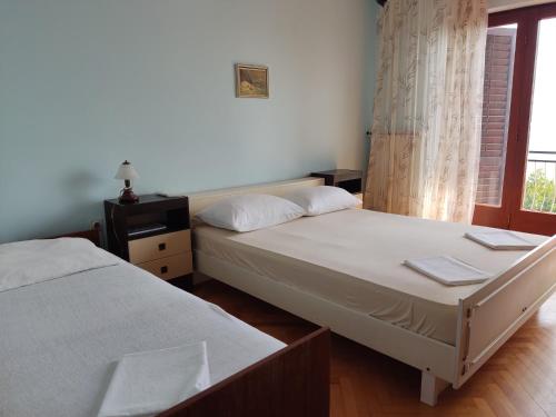 4 bedrooms Apartment 50-70m to the Sea Dramalj until 11 people - image 4