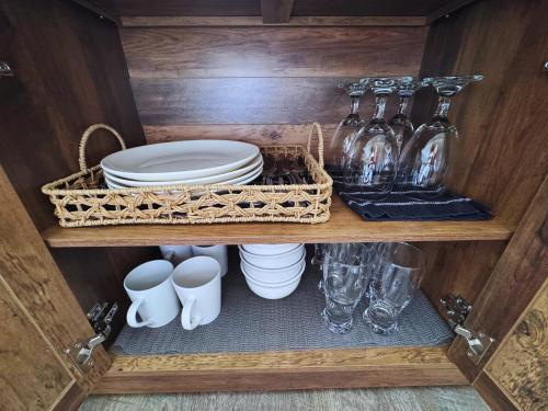 Cozinha, Luna's Cozy Private Hosted Suite with Fireplace and 2 Bedrooms in Castro Valley (CA)