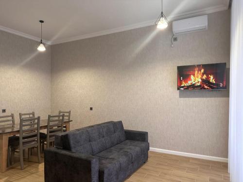 Luxury villa with a view in Qechresh