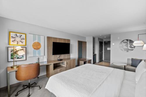 Holiday Inn Hotel & Suites Surrey East - Cloverdale, an IHG Hotel in Surrey, Canada