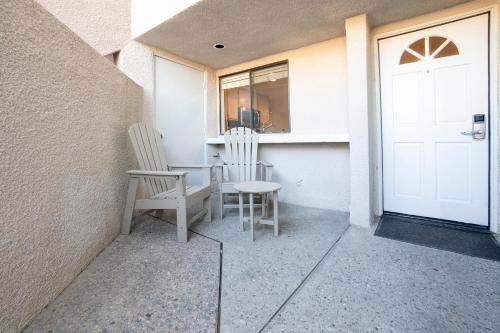 Two-Bedroom Suite image 1