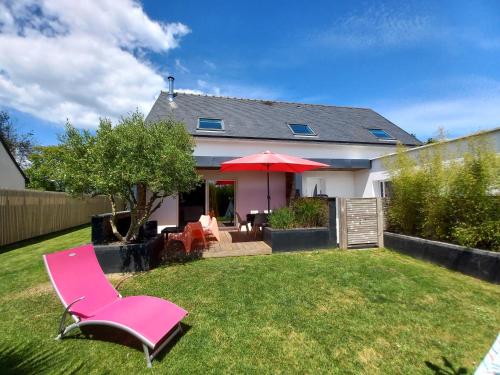 Magnifique maison contemporaine piscine chauffee in Goandour