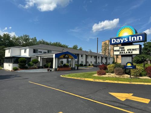 Exterior view, Days Inn by Wyndham Runnemede Philadelphia Area in Runnemede (NJ)