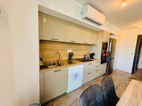 High-end, direct access to beach,Terrasse,Parking free, Вья (фото 9)