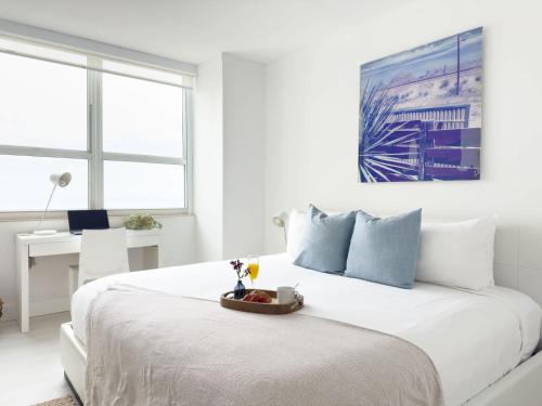 suite with amazing bayfront views, Майами (фото 5)
