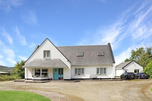 Detached house enjoying amazing views of Burren mountain in Carron