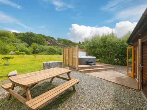 Tressa Bodmin - image 7