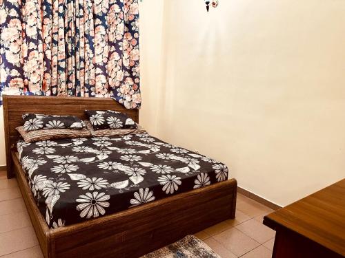 3 bedrooms, 4 beds