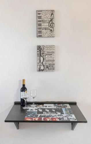 Star Apartments - main image