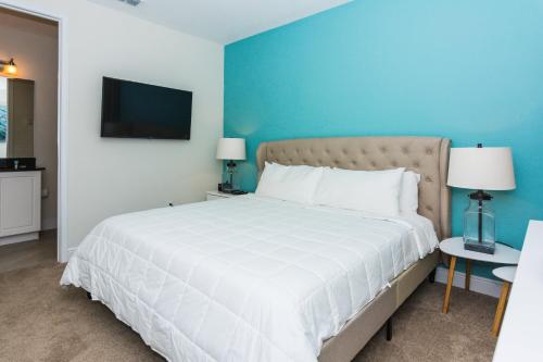 Gorgeous Single Home with private pool at Encore Resort EC7463 - image 33