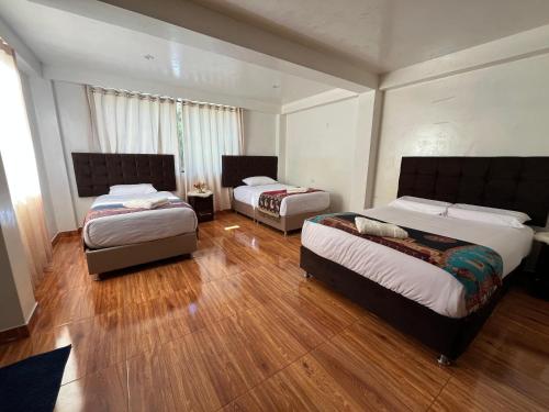 Tikary Lodge