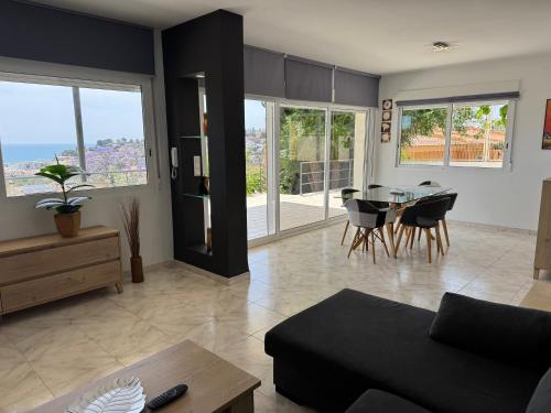 Four-Bedroom House image 10