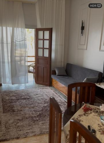 قريه سما العريش شاليه كامل 2 غرفه وصاله وتراس Sama ELARISH village in Al Arish