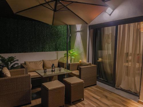 Instalaciones, Felipse Retreat in Cabo Negro