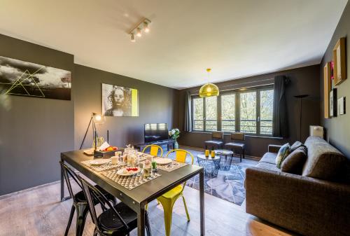 Smartflats Design - Berlaymont Smartflats Design - Berlaymont is conveniently located in the popular Brussels City Center area. Both business travelers and tourists can enjoy the propertys facilities and services. Service-minded s