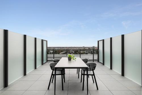 Hobson Apartments by Urban Rest photo 1